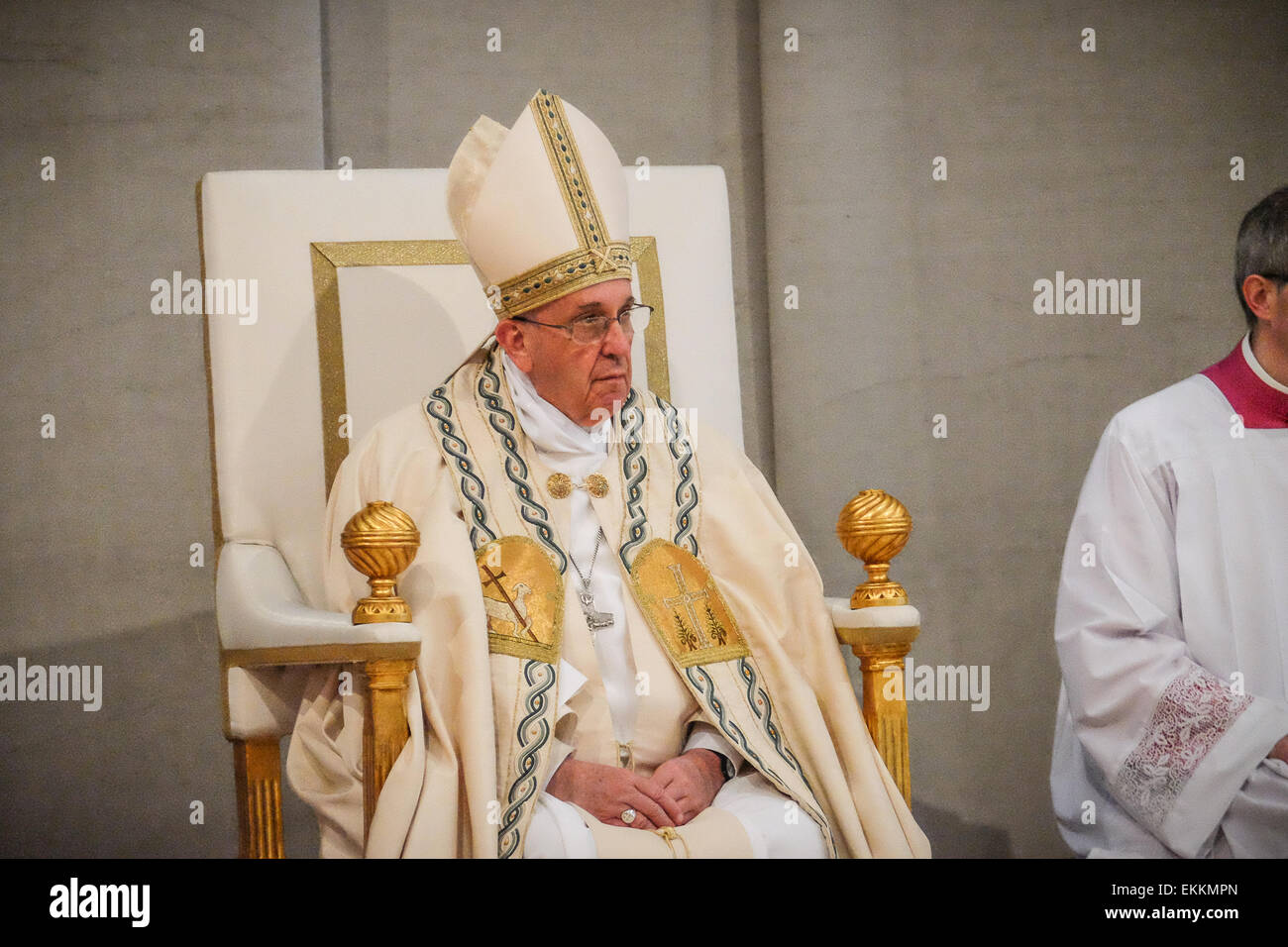 St. Peter`s Basilica, Vatican City. 11th April, 2015. Pope Francis Ceremony publication Papal Bull Holy Year of Mercy Credit:  Realy Easy Star/Alamy Live News Stock Photo